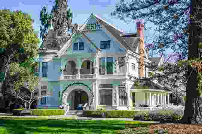 The Victorian Era's Architectural Influence Is Evident In Whitehorse Farmhouse's Symmetrical Facade And Sash Windows. History Of Whitehorse Farmhouse Morton On The Hill Norfolk